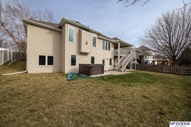 7411 San Mateo Lane, Lincoln, NE 68516
