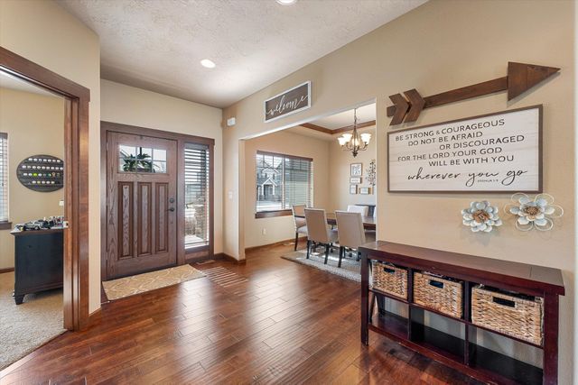 17709 E Daystar Rd, Greenacres, WA 99016