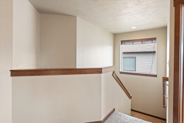 17709 E Daystar Rd, Greenacres, WA 99016