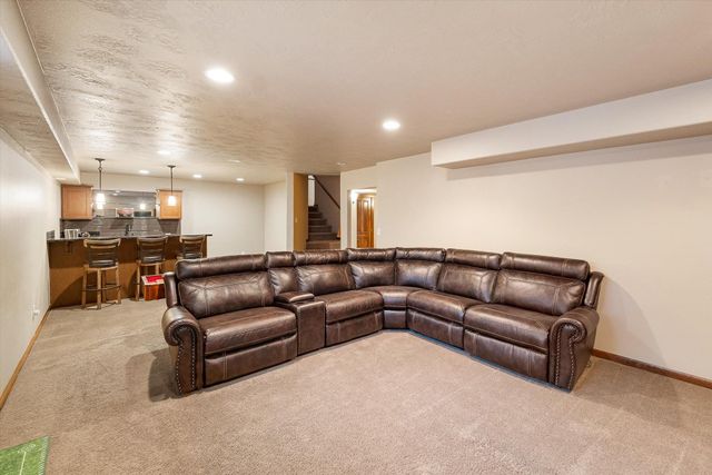 17709 E Daystar Rd, Greenacres, WA 99016