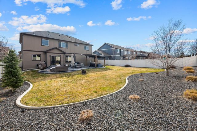 17709 E Daystar Rd, Greenacres, WA 99016