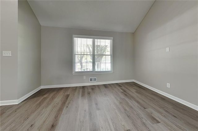 2994 Brooks Drive, Snellville, GA 30078