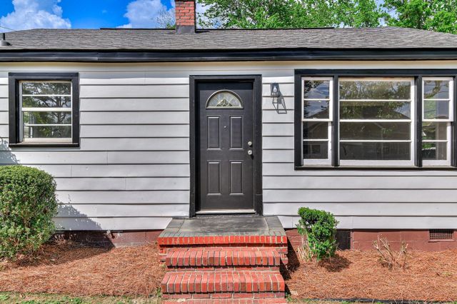 107 Johnson, North Augusta, SC 29841