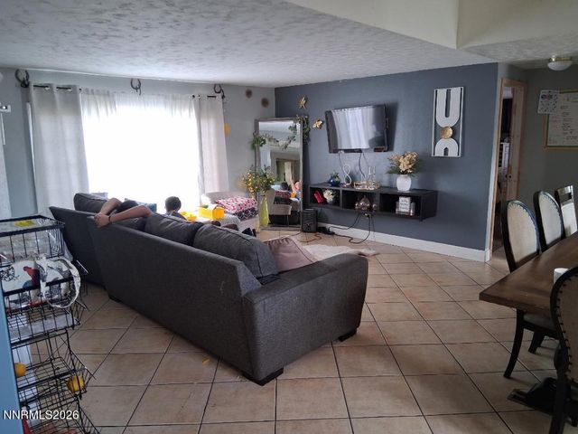 5785 Yukon Drive, Sun Valley, NV 89433