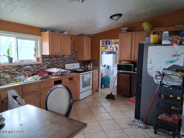 5785 Yukon Drive, Sun Valley, NV 89433