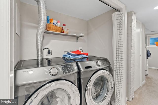 1615 FAIRLAWN AVE SE, Washington, DC 20020