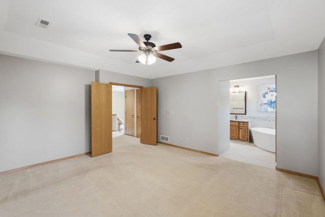 10214 W Jamesburg St, Wichita, KS 67212