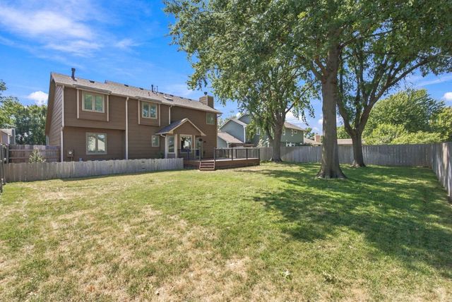 10214 W Jamesburg St, Wichita, KS 67212