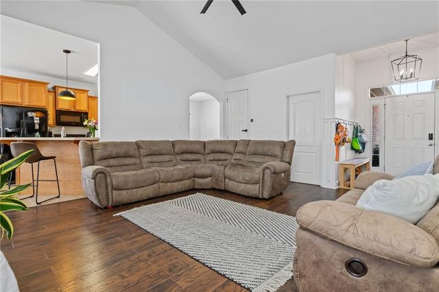 10325 Southland Way, Semmes, AL 36575