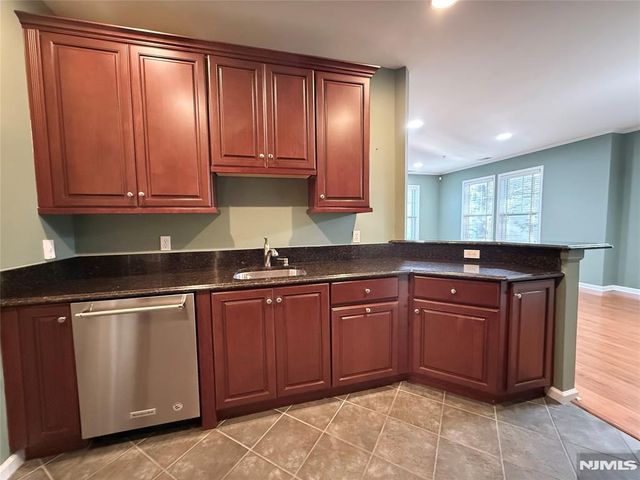 401 River Place, Butler Borough, NJ 07405