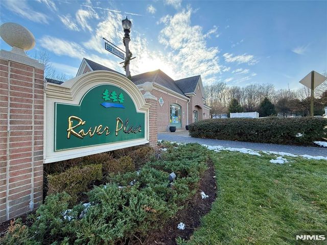 401 River Place, Butler Borough, NJ 07405