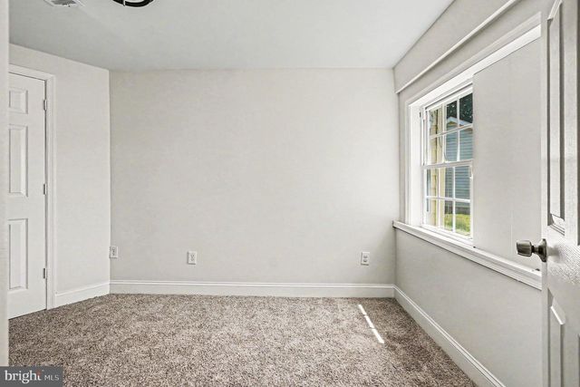 36 N PURDUE AVE, New Castle, DE 19720