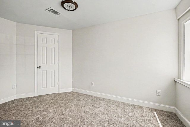 36 N PURDUE AVE, New Castle, DE 19720