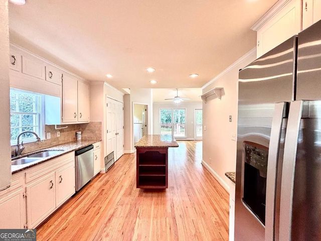 3230 Moss Creek Drive, Marietta, GA 30062