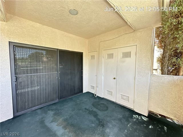 4873 South Torrey Pines Drive 103, Las Vegas, NV 89103