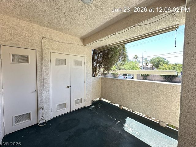 4873 South Torrey Pines Drive 103, Las Vegas, NV 89103