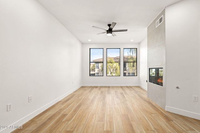 6900 E PRINCESS Drive 2117, Phoenix, AZ 85054