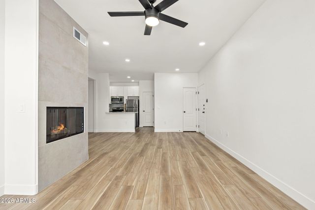 6900 E PRINCESS Drive 2117, Phoenix, AZ 85054