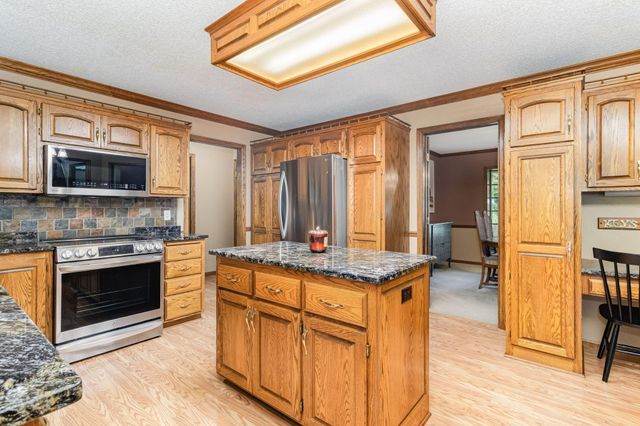 11452 Knollwood Court NE, Blaine, MN 55449
