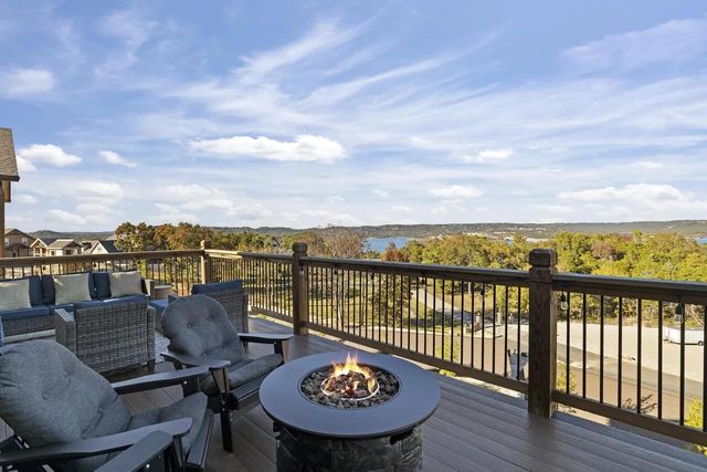 99 Pioneer Peak Rd Kimberling C, Kimberling City, MO 65686