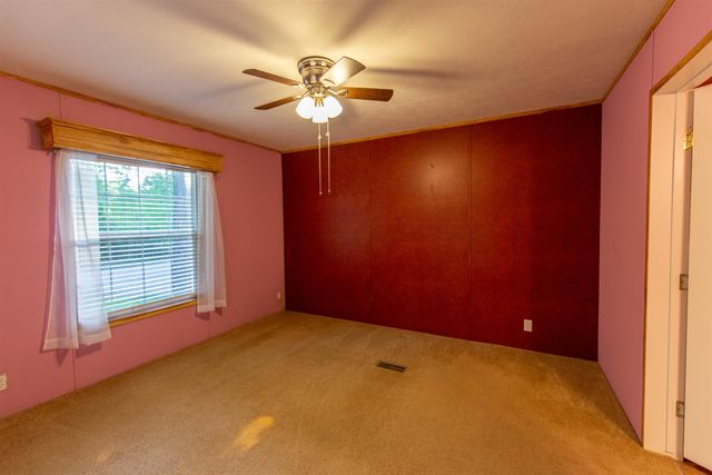 38 Bookholz Way, Tamworth, NH 03886