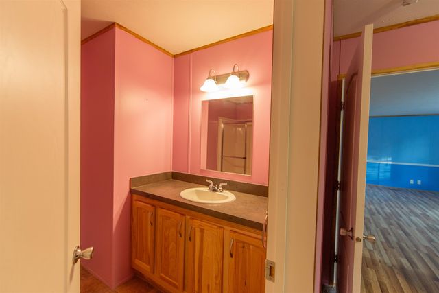 38 Bookholz Way, Tamworth, NH 03886