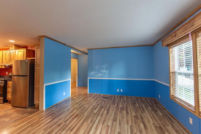 38 Bookholz Way, Tamworth, NH 03886