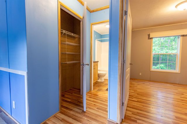 38 Bookholz Way, Tamworth, NH 03886