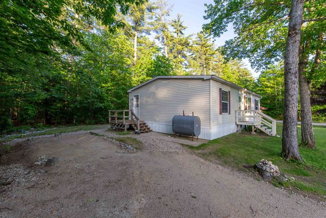 38 Bookholz Way, Tamworth, NH 03886