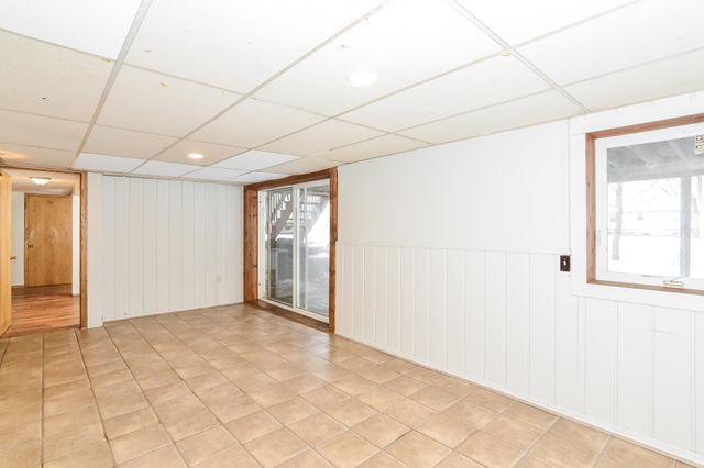 8324 14th Avenue S, Bloomington, MN 55425