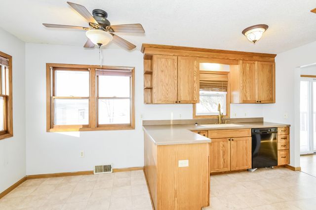 8324 14th Avenue S, Bloomington, MN 55425