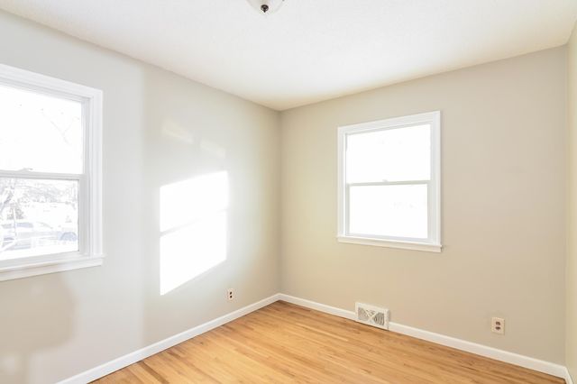 8324 14th Avenue S, Bloomington, MN 55425