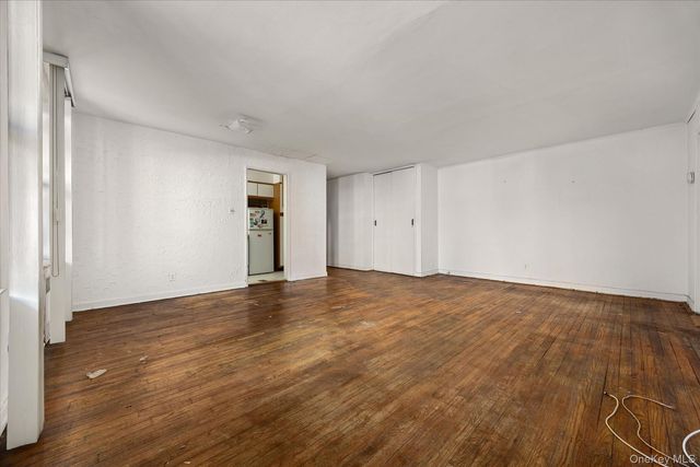 105-33 66th 1G, Forest Hills, NY 11375