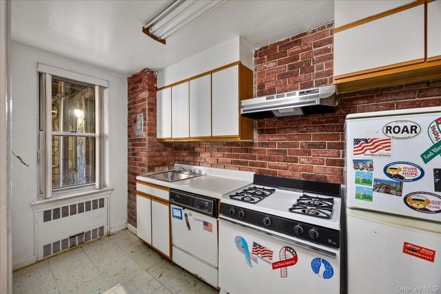 105-33 66th 1G, Forest Hills, NY 11375