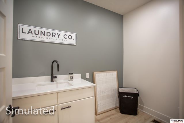 9445 S 81 Street, Lincoln, NE 68516