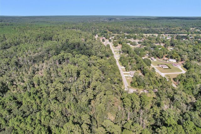 50 Firewood Road, Huntsville, TX 77340