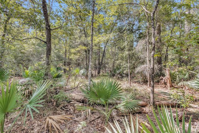 50 Firewood Road, Huntsville, TX 77340