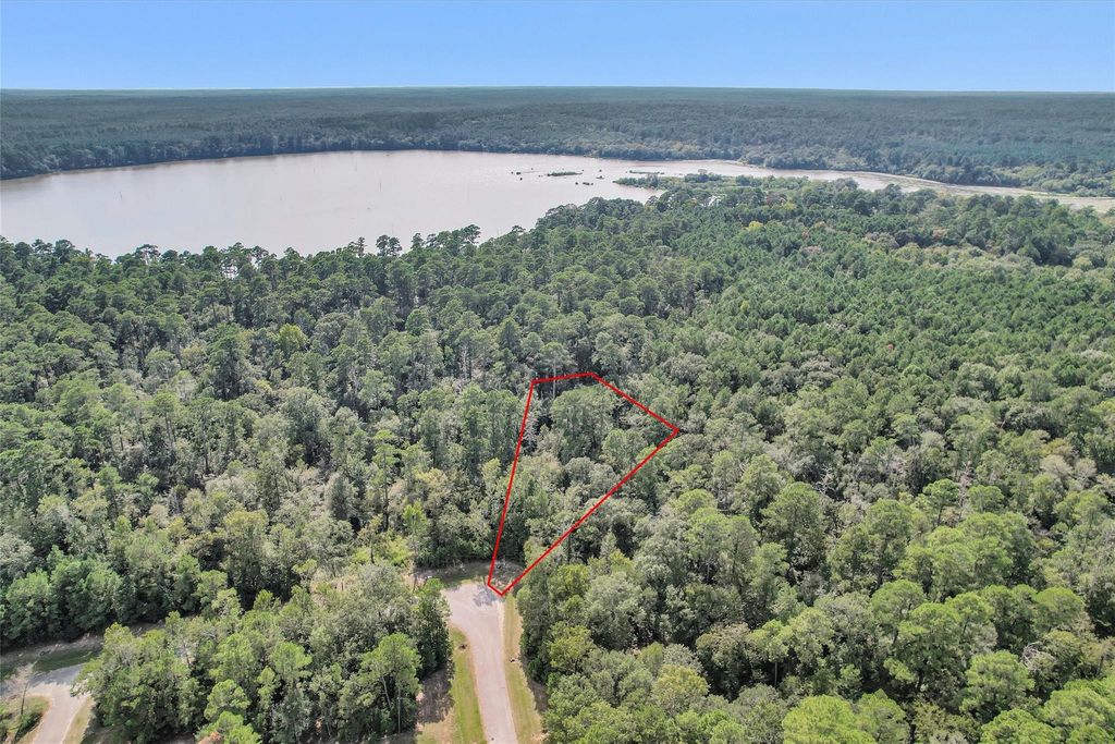 50 Firewood Road, Huntsville, TX 77340