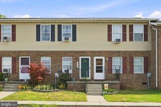 1008 BRIDLE CT, Stephens City, VA 22655
