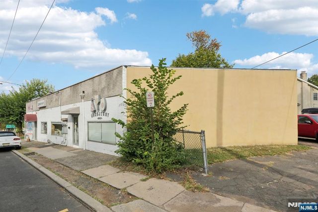 825 State Highway, Ridgefield, NJ 07657