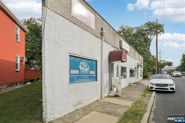 825 State Highway, Ridgefield, NJ 07657