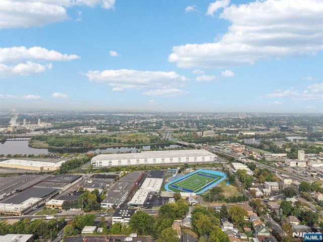 825 State Highway, Ridgefield, NJ 07657