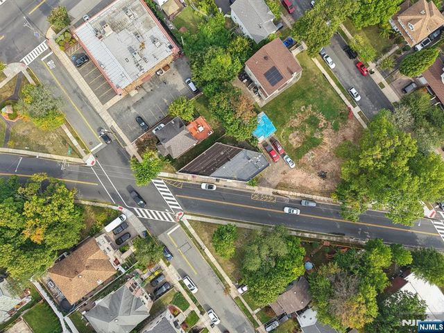 825 State Highway, Ridgefield, NJ 07657