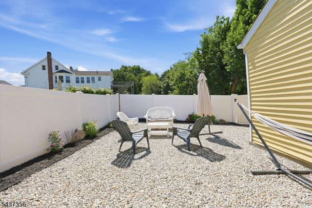 69 Harris St, Phillipsburg Town, NJ 08865