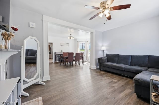 69 Harris St, Phillipsburg Town, NJ 08865