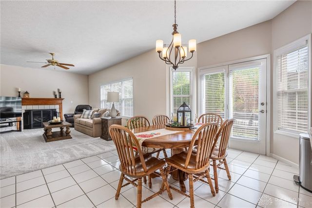 40 Berryhill Court, Springboro, OH 45066