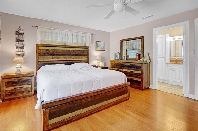 8702 DELAND Avenue, Fort Pierce, FL 34951