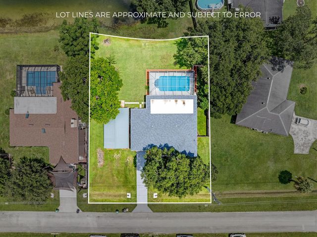 8702 DELAND Avenue, Fort Pierce, FL 34951