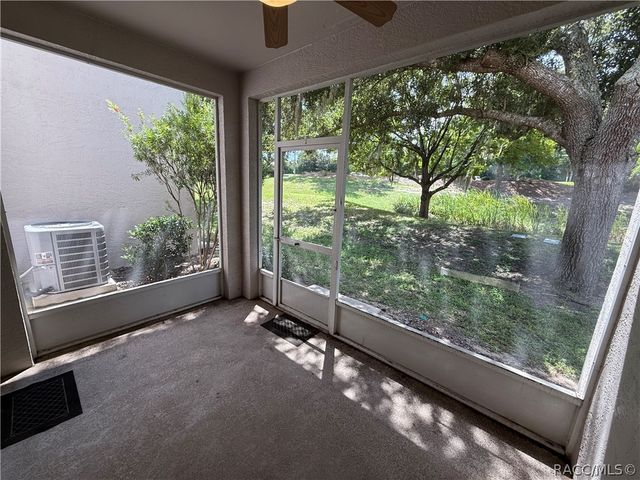 1658 W Spring Meadow Loop, Lecanto, FL 34461