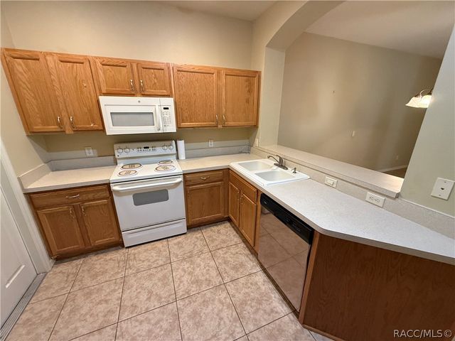 1658 W Spring Meadow Loop, Lecanto, FL 34461